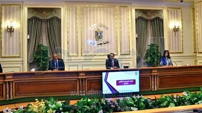 رئيس الوزراء يتابع جهود عودة المصريين العالقين بالخارج