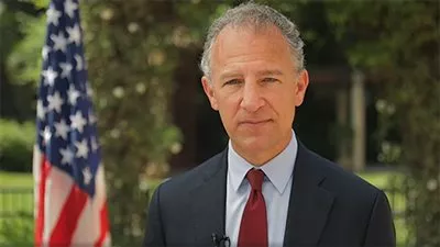 الولايات المتحدة تمنح الهلال الأحمر المصرى 3,2 مليون دولار لمواجهة كورونا