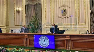 رئيس الوزراء يتابع موقف تنفيذ المشروعات بمحافظة القاهرة