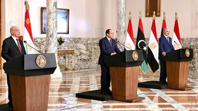 نص كلمة السيسى خلال المؤتمر الصحفى المشترك مع عقيلة صالح وحفتر
