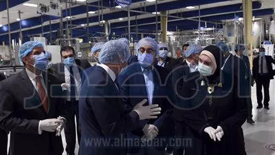 «مدبولى» خلال تفقد مصنع «يونيليفر»: تكليف رئاسى بدعم قطاع الصناعة