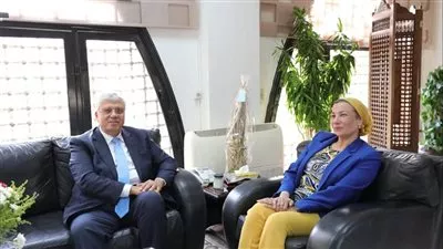 وزيرا التعليم العالى والبيئة يناقشان استعدادات استضافة مؤتمر تغير المناخ COP27 