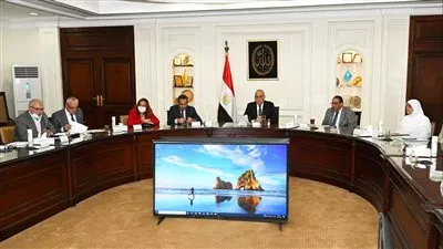 وزير الإسكان يوجه بالإسراع بمعدلات تنفيذ وحدات المبادرة الرئاسية «سكن لكل المصريين» 