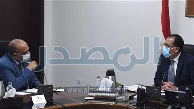 رئيس الوزراء يؤكد أهمية الشراكة مع القطاع الخاص لتطوير شركات «قطاع الأعمال» 