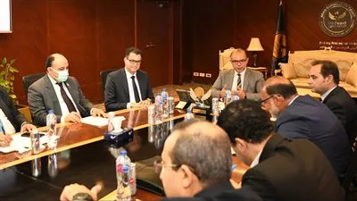 «الرقابة المالية» تستعرض مقترح تطوير منصة تسجيل وتداول شهادات خفض الانبعاثات الكربونية