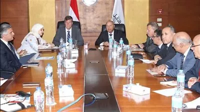 «الوزير» يبحث فرص الشراكة مع القطاع الخاص البلجيكي في مجال السكك الحديدية