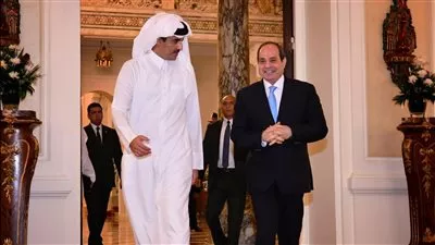الرئيس السيسي يتوجه إلى الدوحة في أول زيارة رسمية لدولة قطر 