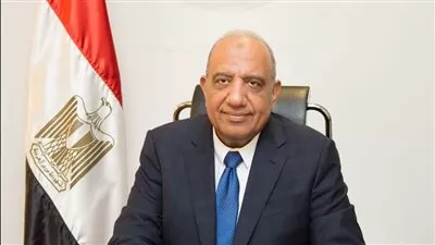 «قطاع الأعمال»: 7.5 مليار جنيه إيرادات مستهدفة للشركة القابضة للأدوية