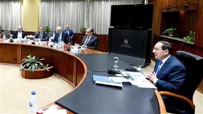 «العامة للبترول»: وصول معدلات الإنتاج إلي 68.3 ألف برميل زيت مكافئ يوميًا