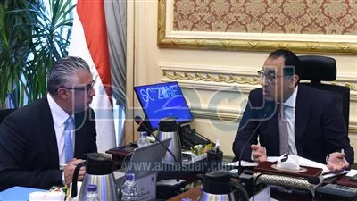 رئيس الوزراء يتابع موقف مشروعات تطوير مينائي السخنة والعريش