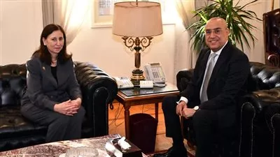 «الجزار» يعرض التجربة المصرية فى إنشاء المدن الجديدة على وزيرة الإسكان التونسية