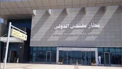 «المصرية للمطارات» و«تارجت» توقعان عقد تشغيل منطقة الخدمات بمطار سفنكس