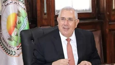 «القصير» يبحث تدشين مبادرة زراعة 150 ألف فدان قمح في 8 محافظات