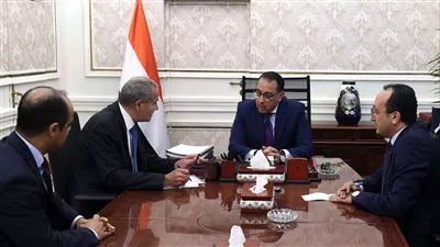 رئيس الوزراء يوجِّه باستمرار العمل بقرار حظر تصدير الأرز 