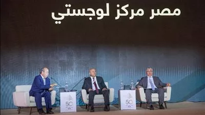 وليد جمال الدين: إنشاء منطقة لوجيستية مع موانئ دبي العالمية في السخنة