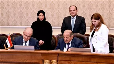 وزير الصناعة: فرص استثمارية مميزة أمام رجال الأعمال القطريين في مصر