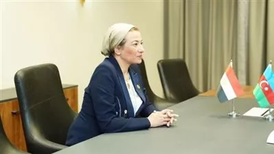 وزيرة البيئة تناقش مع نظيرها الأذربيجاني الموضوعات ذات الاهتمام المشترك في COP27 