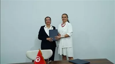 وزيرة البيئة توقع مع نظيرتها التونسية برنامجًا تنفيذيًا لمكافحة تغير المناخ