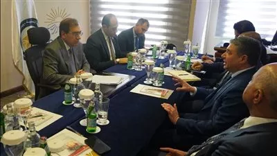وزير البترول يبحث فرص تطوير التعاون المشترك مع شركة بيكرهيوز العالمية