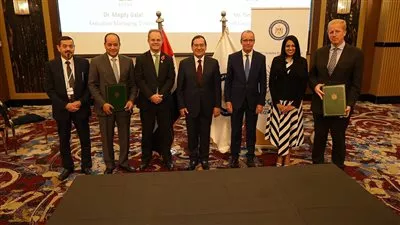 وزير البترول يشهد توقيع 7 مذكرات تفاهم مع شركات عالمية لخفض الانبعاثات الكربونية