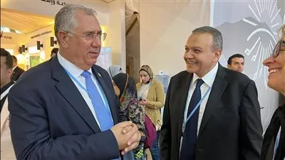 «القصير» يتفقد جناح «الزراعة» بـCOP27 ويشارك في جلسة تحالف العمل الأهلي والتنموي