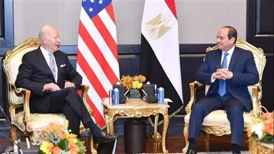 السيسي يستقبل الرئيس الأمريكي علي هامش قمة المناخ COP27