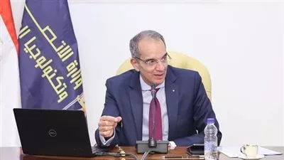 وزير الاتصالات يعلن تقدم مصر فى تصنيف مؤشر نضج الحكومة الرقمية 
