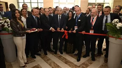 وزيرا التموين والصناعة يفتتحان الدورة السابعة لمعرض الأغذية والمشروبات «فوود أفريكا»