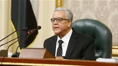 مجلس النواب يوافق مبدئيًا على 3 قوانين بالترخيص للتنقيب عن البترول 