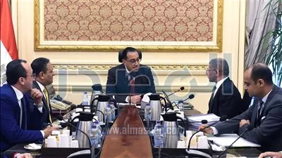 «مدبولي» يؤكد أهمية دور وكالة الفضاء المصرية في بناء أجيال تواكب التقدم التكنولوجي