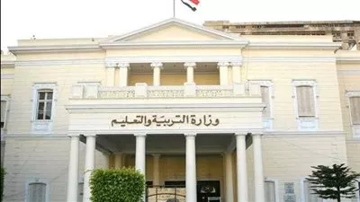 «التعليم» تحدد مواعيد امتحانات صفوف النقل والثانوية العامة للعام الدراسي 2022-2023