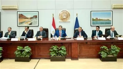 وزير السياحة والآثار يترأس اجتماع مجلس إدارة هيئة المتحف المصري الكبير