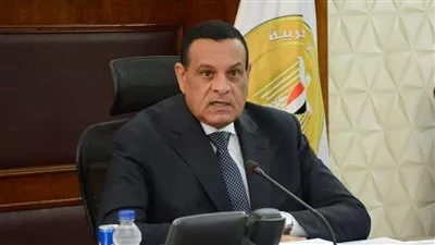 وزير التنمية المحلية يتابع مع المحافظين تنفيذ توجيهات ضبط الأسعار