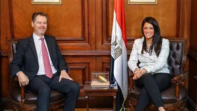 «المشاط» تبحث تعزيز التعاون المصري الإسباني بمجال النقل المستدام ومشروعات الاقتصاد الأخضر