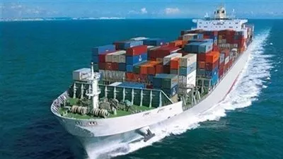 انخفاض عجز الميزان التجاري المصري إلى 33.9 مليار دولار.. والصادرات تقفز 26.6%