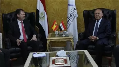 «الوزير» يبحث تعزيز التعاون المصري الإسباني بمجالات النقل المختلفة 