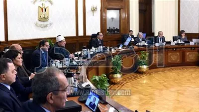 «الوزراء» يوافق على تخصيص 3 قطع أراضي لإنشاء محطات لتحلية مياه البحر 
