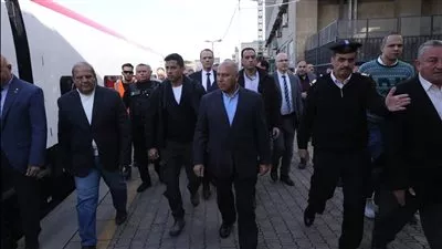 وزير النقل يشهد انطلاق أولى رحلات قطارات تالجو الفاخرة بالركاب 