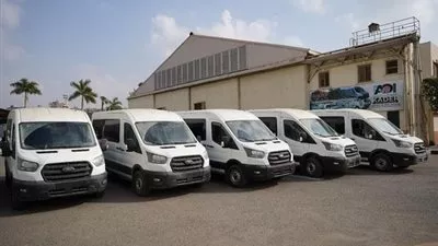 «التخطيط» تسلم قطاع الأحوال المدنية 18 مركز تكنولوجي متنقل لخدمة المواطنين