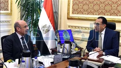 رئيس الوزراء يستعرض ضوابط منح الضبطية القضائية لموظفي قطاعات الاستثمار والأعمال