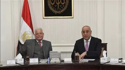 وزير الإسكان ومحافظ جنوب سيناء يتابعان مشروعات المياه والصرف الصحي بالمحافظة