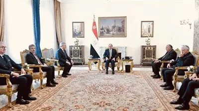 السيسي يبحث مع وزير الخارجية الإيطالي سبل تطوير العلاقات التجارية والاستثمارية المشتركة