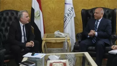 وزير النقل يبحث التعاون مع «UIC» في مجال سلامة السكك الحديدية 