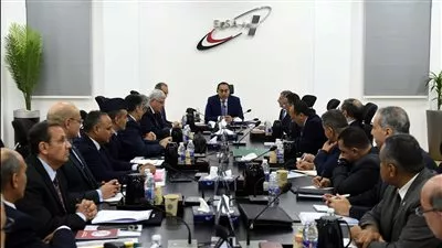 رئيس الوزراء يتابع مستجدات ملفات عمل وكالة الفضاء المصرية