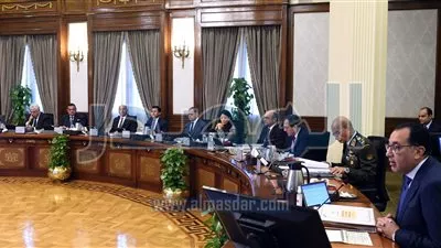 مجلس الوزراء يوافق على تيسيرات جديدة للمستثمرين في قطاع الصناعة
