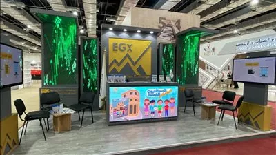 رئيس الوزراء يتفقد جناح البورصة المصرية بمعرض القاهرة الدولي للكتاب