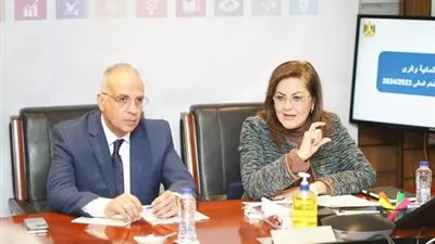 وزيرا التخطيط والري يناقشان الخطة الاستثمارية للعام المالي 2023-2024