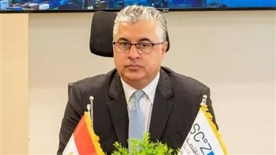 رئيس اقتصادية قناة السويس يبدأ جولة ترويجية لاستقطاب الاستثمارات الهولندية