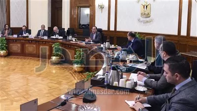 رئيس الوزراء يُكلف بسرعة توفير الأراضي الصناعية للمستثمرين الأتراك
