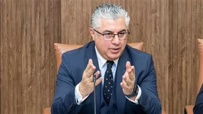 رئيس اقتصادية قناة السويس يلتقي وفد تيدا - مصر لتعزيز التعاون بين الجانبين